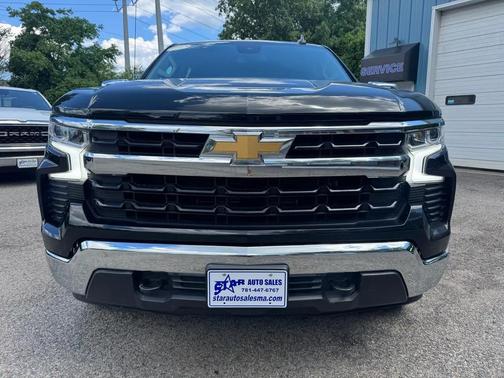 Black 2022 Chevrolet Silverado 1500 LT
