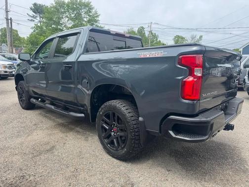 Gray 2021 Chevrolet Silverado 1500 LT Trail Boss