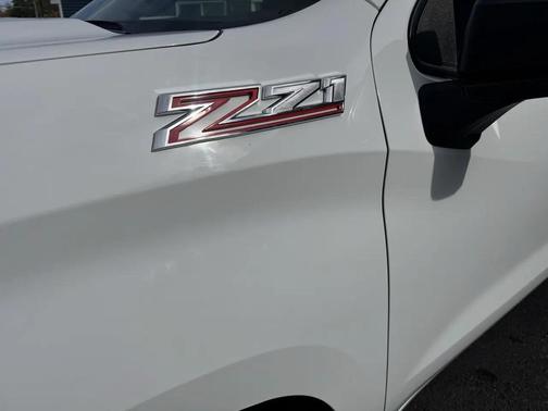 White 2020 Chevrolet Silverado 1500 LT Trail Boss