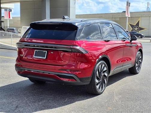 2025 Lincoln Nautilus Reserve