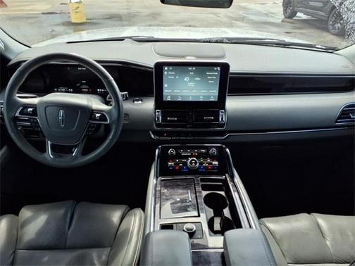 2019 Lincoln Navigator L Select