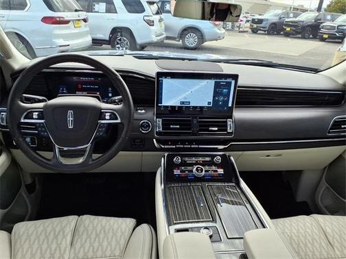 2024 Lincoln Navigator L Black Label