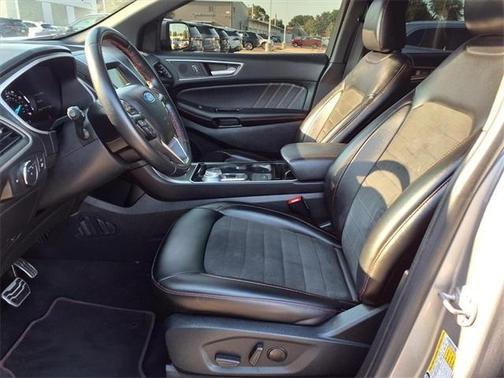 2020 Ford Edge ST Line