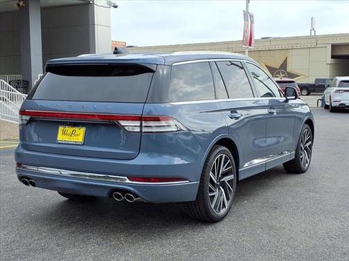 2025 Lincoln Aviator Black Label AWD