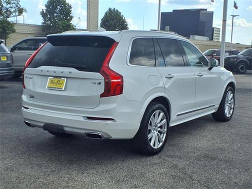 2019 Volvo XC90 T6 Inscription