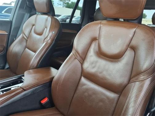 2019 Volvo XC90 T6 Inscription