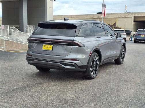 2025 Lincoln Nautilus Reserve