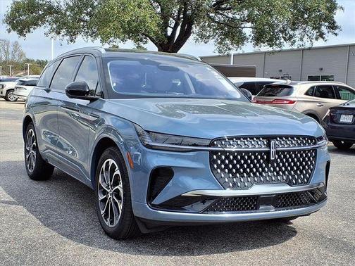 Blue Metallic 2026 Lincoln Nautilus Reserve