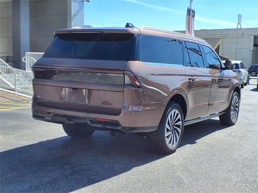 2025 Lincoln Navigator L Black Label