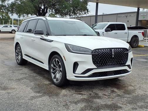 2026 Lincoln Aviator Premiere