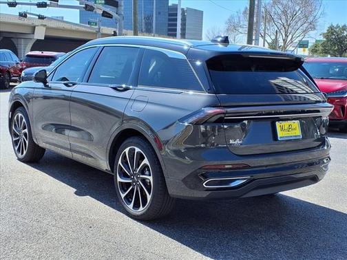 2025 Lincoln Nautilus Black Label