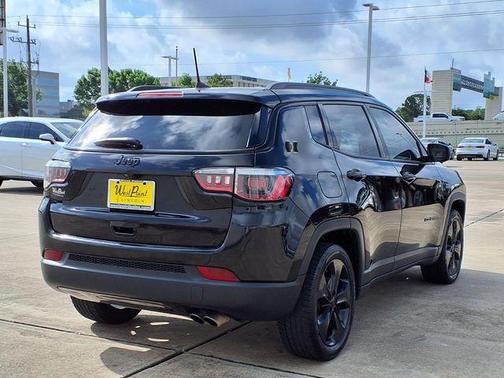 Diamond Black 2019 Jeep Compass Altitude