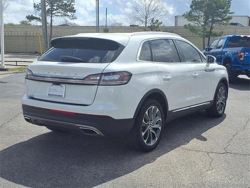 2023 Lincoln Nautilus Standard