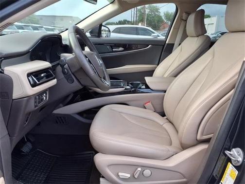 2022 Lincoln Nautilus Standard