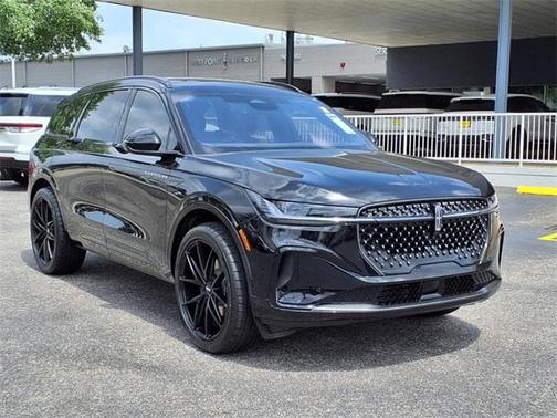 2025 Lincoln Nautilus Reserve