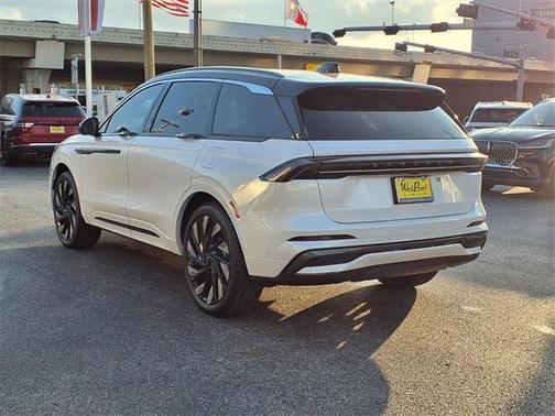 2026 Lincoln Nautilus Black Label