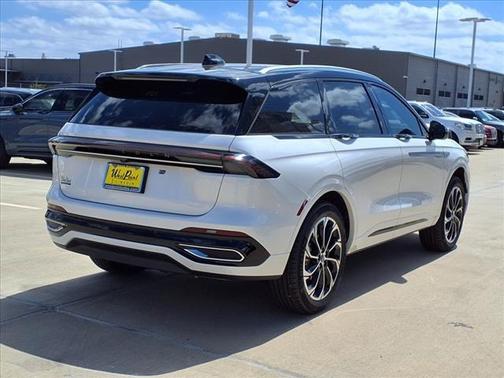 2025 Lincoln Nautilus Reserve