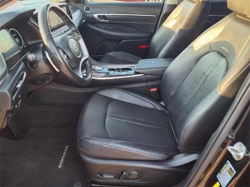 2021 Hyundai SONATA Limited