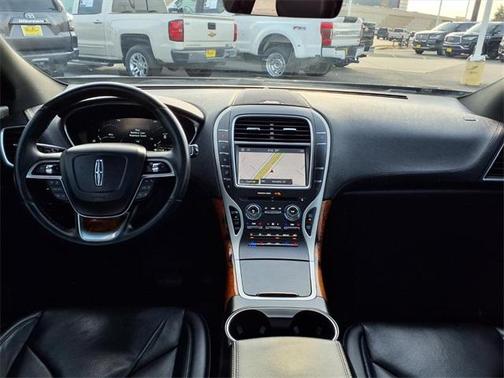 2020 Lincoln Nautilus Reserve