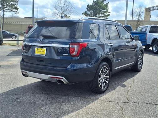 2017 Ford Explorer Platinum