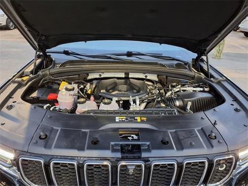 2023 Jeep Grand Cherokee 4xe Overland