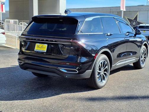 Black Metallic 2026 Lincoln Nautilus Premiere