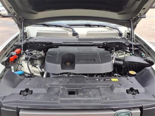 2023 Land Rover Defender 110 X-Dynamic SE