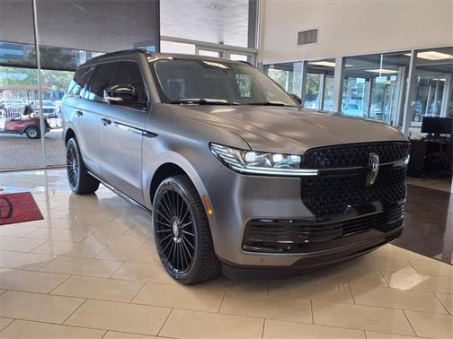 2025 Lincoln Navigator Reserve