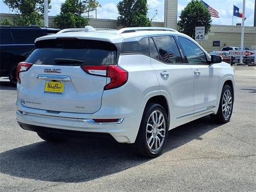 2023 GMC Terrain Denali