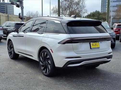2025 Lincoln Nautilus Black Label