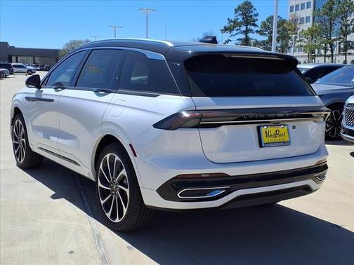 2025 Lincoln Nautilus Black Label