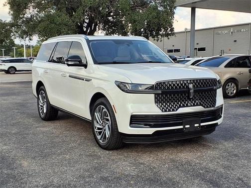 2025 Lincoln Navigator Reserve