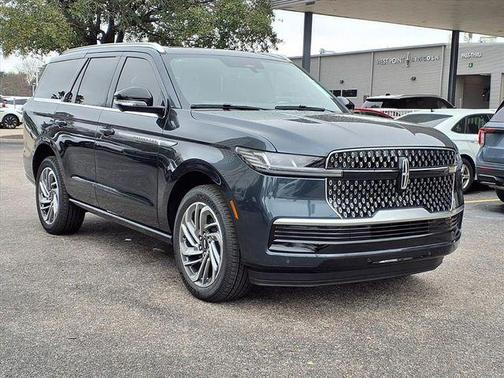 Blue Metallic 2026 Lincoln Navigator Reserve