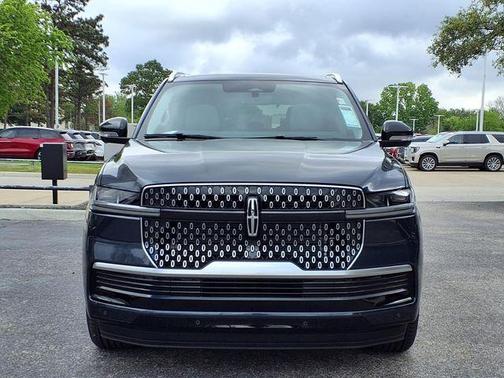 Blue Metallic 2026 Lincoln Navigator Reserve