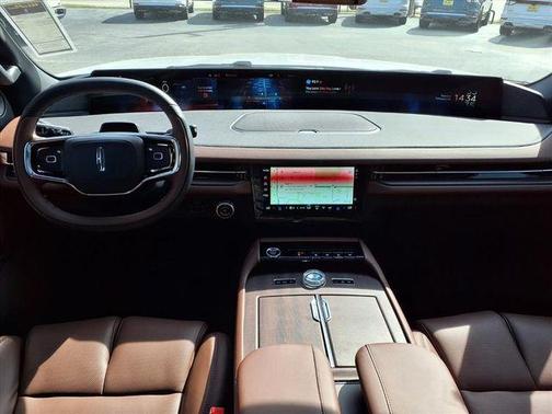 Crystal White 2026 Lincoln Navigator Reserve