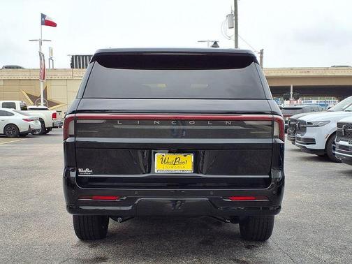 Black 2026 Lincoln Navigator L Premiere