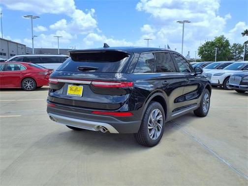 2025 Lincoln Corsair Premiere