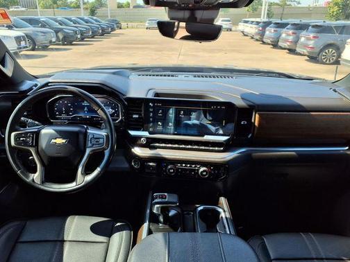 Black 2023 Chevrolet Silverado 1500 High Country