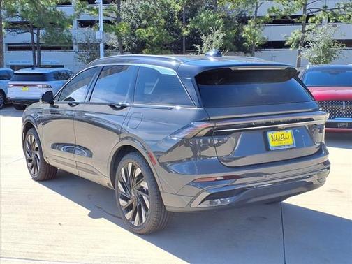 2025 Lincoln Nautilus Black Label