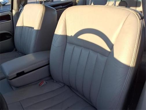 2006 Lincoln Town Car Signature