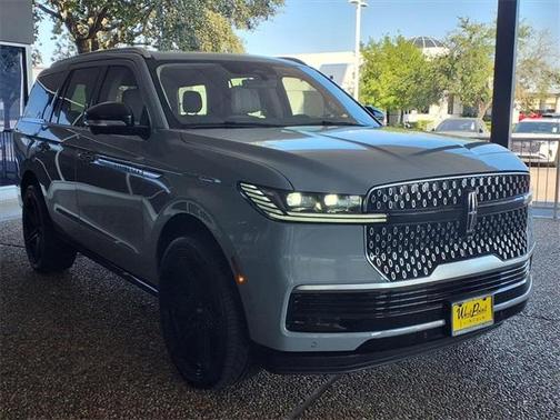 2025 Lincoln Navigator Reserve