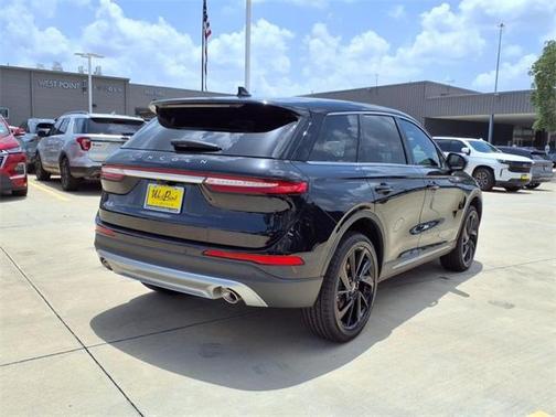 2025 Lincoln Corsair Premiere