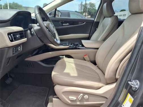 2022 Lincoln Nautilus Standard