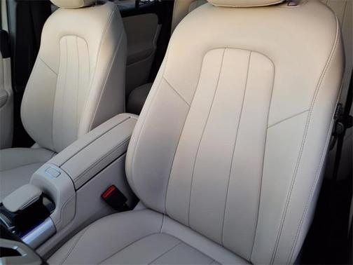 2023 Mercedes-Benz GLB 250 Base