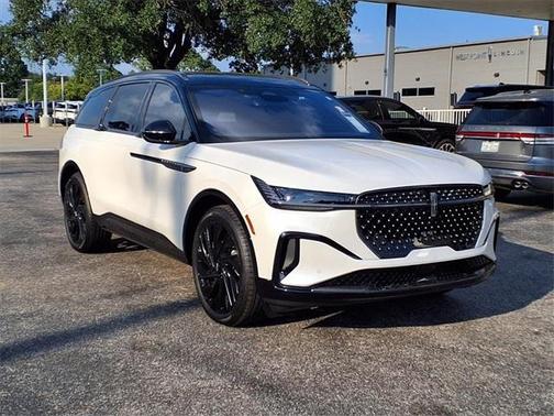 2025 Lincoln Nautilus Reserve