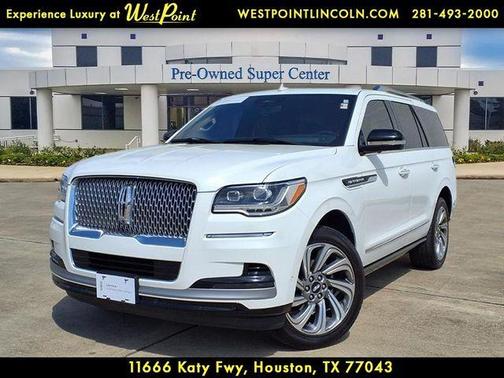 Pristine White 2022 Lincoln Navigator Reserve