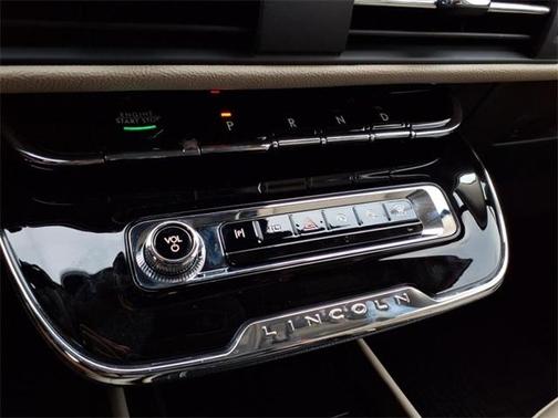 2025 Lincoln Corsair Premiere
