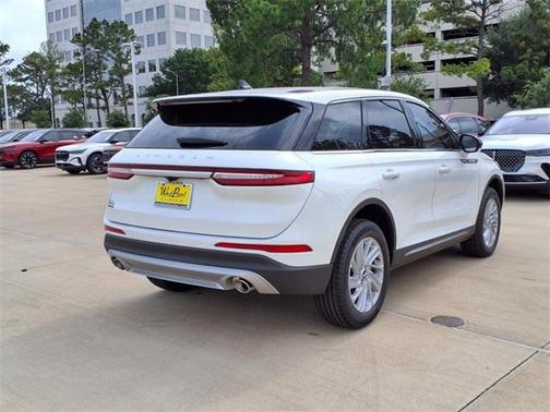 2025 Lincoln Corsair Premiere