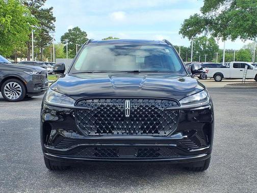 Black 2026 Lincoln Aviator Premiere