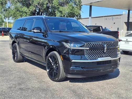 2025 Lincoln Navigator L Reserve
